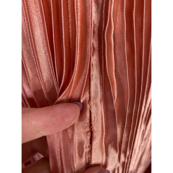 NWT Mac Duggal PLUNGE NECK PLEATED EVENING GOWN, Rose Gold, Sz 2, #49039 - Picture 8 of 9